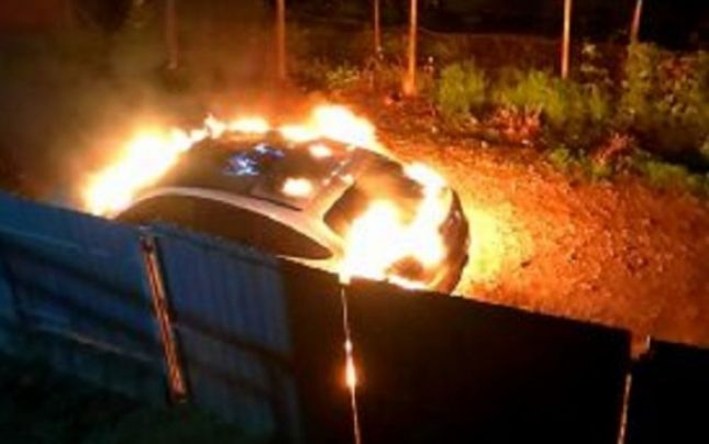 În stare de șoc, Loredana Chivu a vorbit pentru prima dată despre scandalul cu bolidul incendiat: “Trăiesc un coșmar”. Decizia luată de anchetatori pentru inculpată