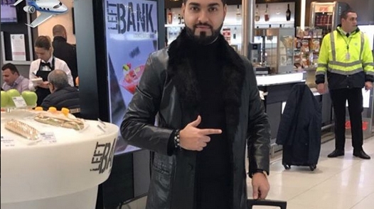 Florin Vancică, tratat ca "Nașul" din filmul omonim, la Dubai. S-a făcut ”liniște” când au adus sticlele de șampanie la masa lui