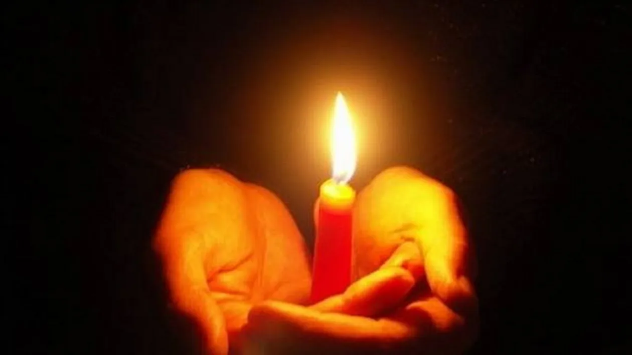 A MURIT unul dintre cei mai mari naisti ai Romaniei! Ceausescu i-a tinut microfonul cand ii canta lui Richard Nixon!