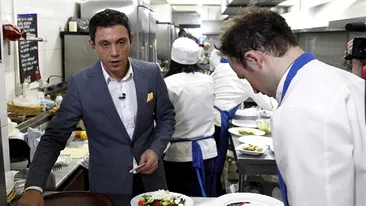 Concurentii de la MasterChef se transforma si in ospatari! Unii gatesc, altii servesc la mese!