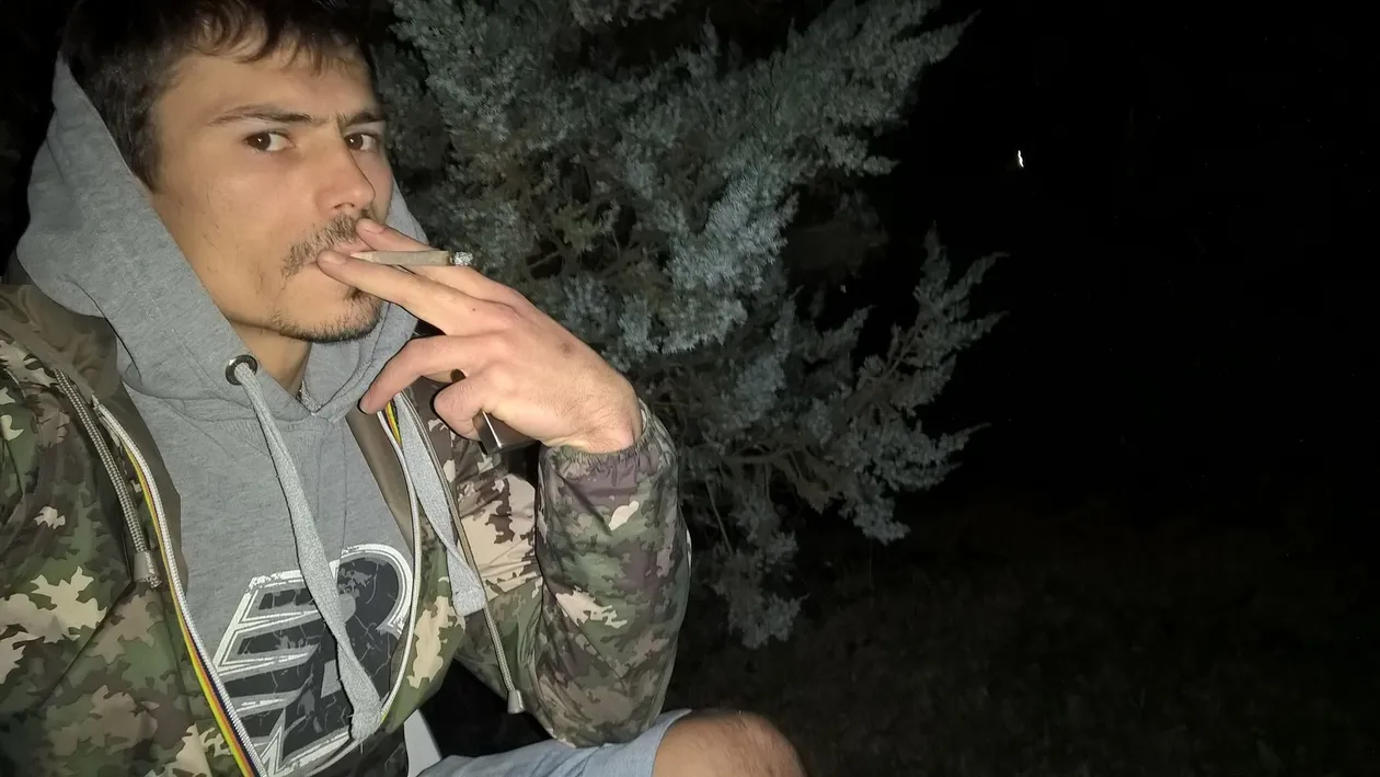 Poliţiştii din Vaslui au făcut captura vieţii lor. Ce au descoperit în casa bunicilor unui tânăr de 26 de ani