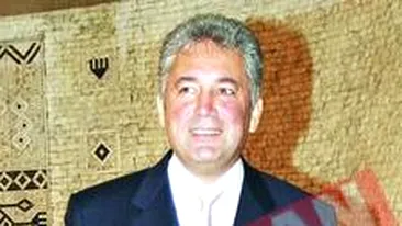 Mos Craciun, blocat in trafic de lucrari