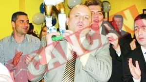 Mititelu a primit o statuie din BCA