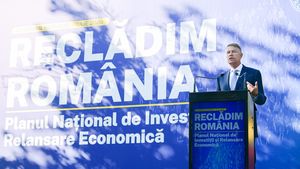 Îndemnul plin de pozitivitate al lui Klaus Iohannis: „Să investim în viitorul nostru și să reclădim România din temelii”