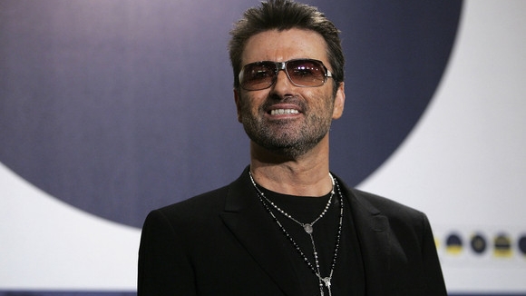 George Michael a fost inmormantat, la 3 luni de la moartea sa. Cui i-a interzis familia sa apara la priveghi 