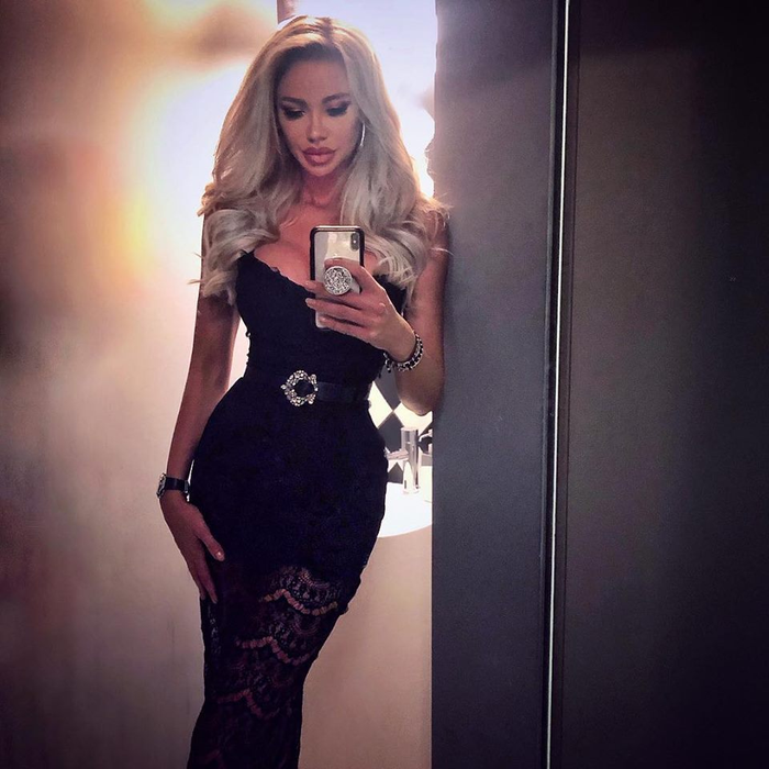 Surpriză pentru Bianca Drăguşanu! Fostul “cumnat” s-a logodit! Viitoarea soție a făcut videochat