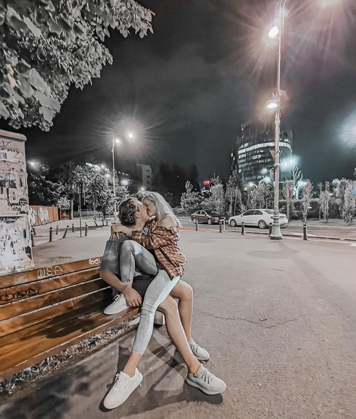 Carmen Grebenișan, în război cu fanii! Oamenii judecă înfățișarea iubitului ei și spun că nu se potrivesc deloc. Cât de acid le-a răspuns influencerița