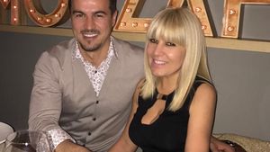 Elena Udrea s-a logodit în mare secret! Blonda şi iubitul ei se pregătesc de nuntă