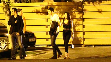 Este indragostit lulea! Piti Jr. nu poate sta prea mult departe de iubita lui, nici cand aceasta petrece cu fetele!