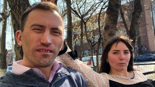 Cum arată Vulpița, însărcinată în al doilea trimestru. S-a pozat într-o rochiță, iar burtica i s-a văzut în toată splendoarea. FOTO