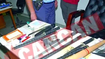 Masina plina de arme