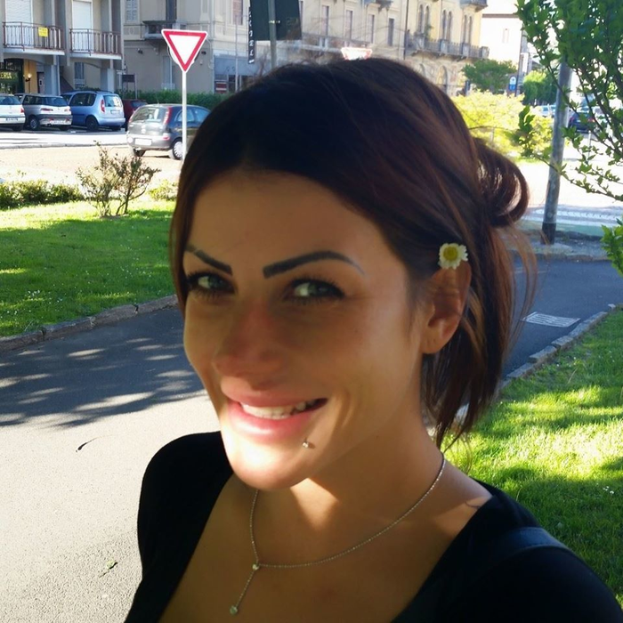 Bianca Manole, o tânără din Târgovişte, s-a sinucis la doar 26 de ani!