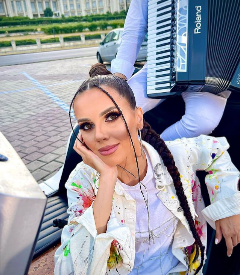 Georgiana Lobonț, “Regina  YouTube-ului”! I-a devansat pe Jador, Tzancă Uraganu și Theo Rose