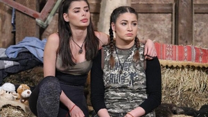 Ioana Filimon, învinsă de Diana Belbiță. "Miss România" a părăsit Ferma