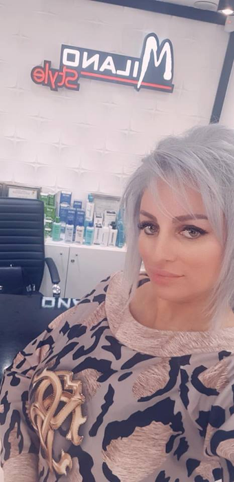 Sânziana Buruiană s-a tuns scurt. Cât de bine o prinde pe vedetă schimbarea de look radicală