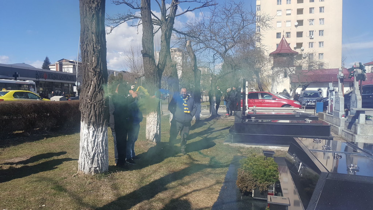Fanii echipei FCM Bacău nu l-au uitat pe cel care a fost patron, Dumitru Sechelariu