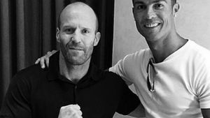 Jason Statham a devenit tătic pentru a doua oară. Partenera actorului a dezvăluit numele fetiței