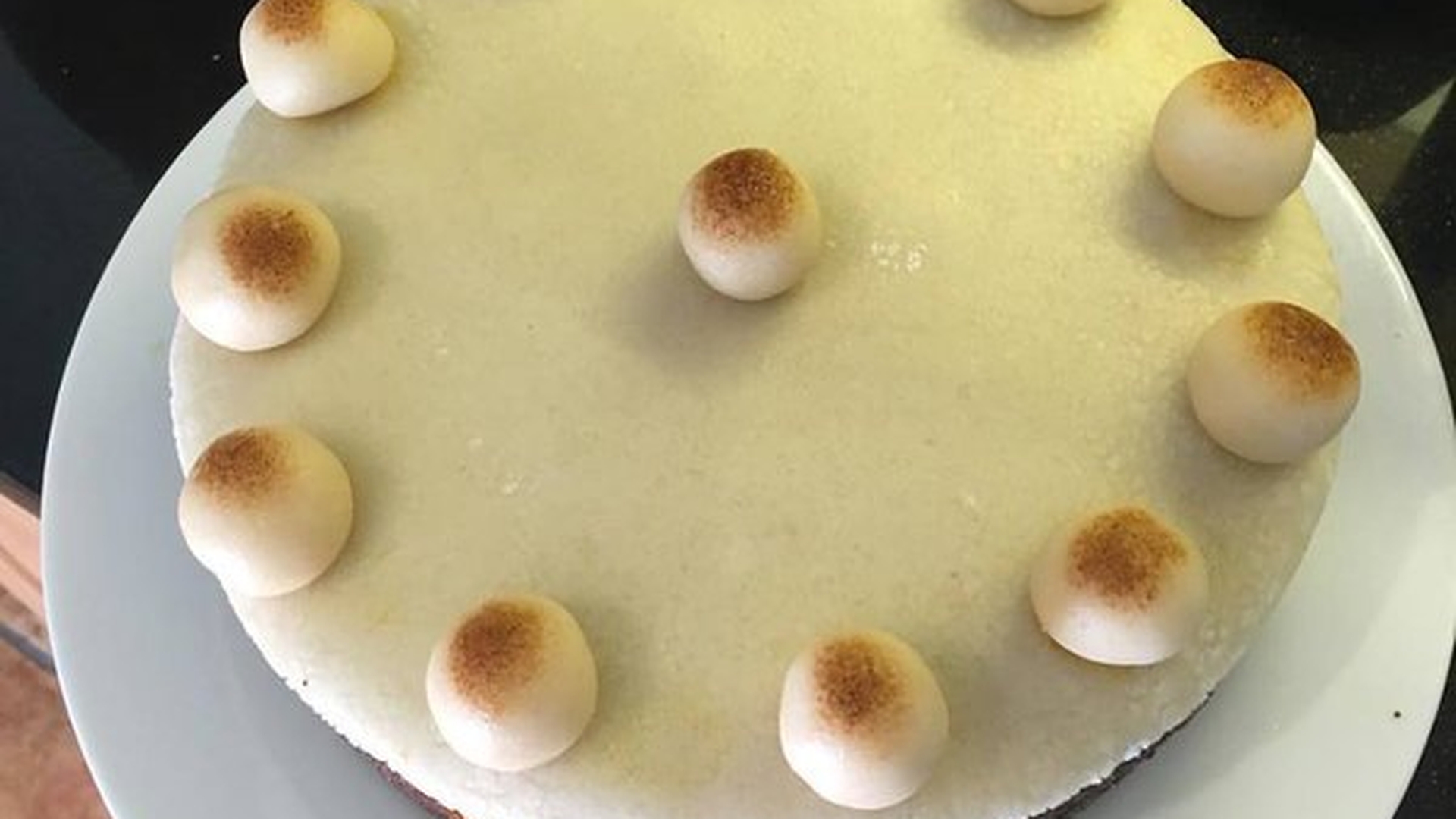 A pus o fotografie pe Instagram şi i-a fost închis contul! Vezi cum a rămas această femeie fără cont pe nedrept! 