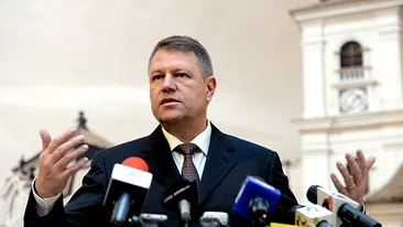 Klaus Iohannis promite solutii pentru bogati, dar ii aduce la mitingul de lansare a candidaturii pe saraci