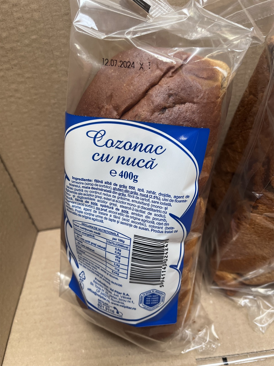 Ce conține cel mai ieftin cozonac din România. Costă doar 8 lei și expiră în iulie 2024