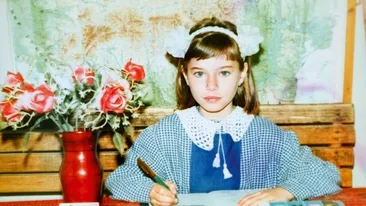 Imagini inedite! Cum arătau vedetele în prima zi de şcoală.