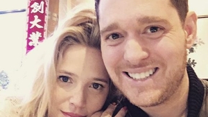 Soţia lui Michael Buble este însărcinată! Unul dintre copiii cuplului suferă de cancer