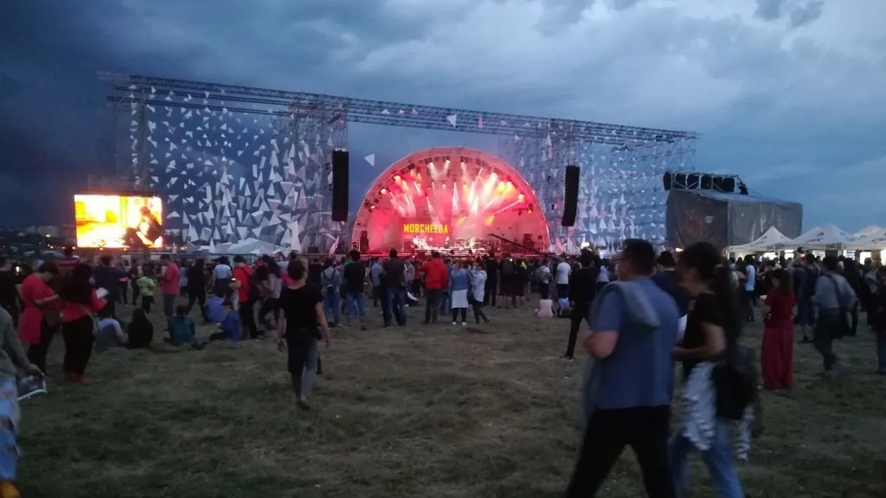 Încă un scandal cu droguri la Festivalul Afterhills! Doi olandezi au fost reținuți