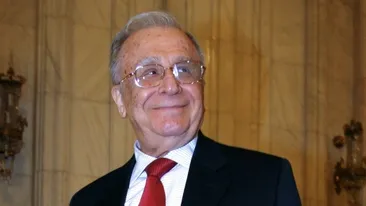 Ion Iliescu a ajuns din nou la Spitalul Elias. Vezi care e starea de sănătate a fostului preşedinte!