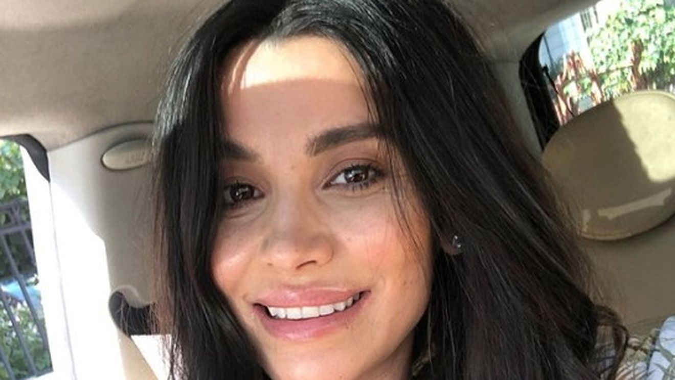 Ce meserie trebuia să aibă, de fapt, Lili Sandu. A ajuns artistă, deși familia ei s-a împotrivit