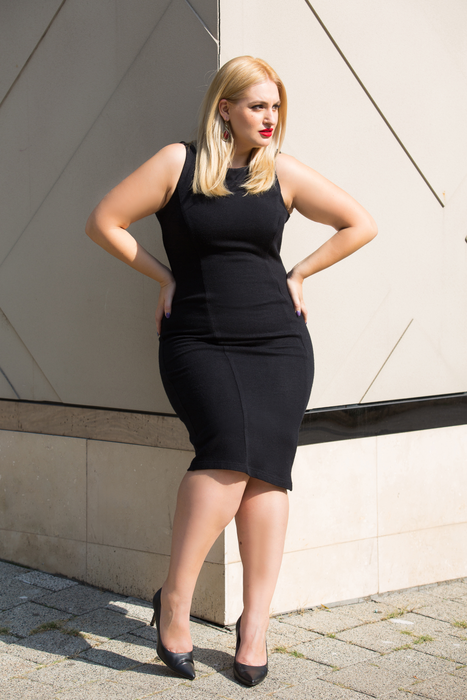 A renunţat la dulciuri, prăjeli apoi…Cum a slăbit 38 de kg cunoscuta bloggeriţă de beauty