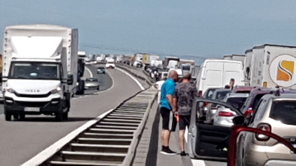 Ultima oră! Carambol pe A1, direcția București-Pitești. Cinci mașini implicate în accident