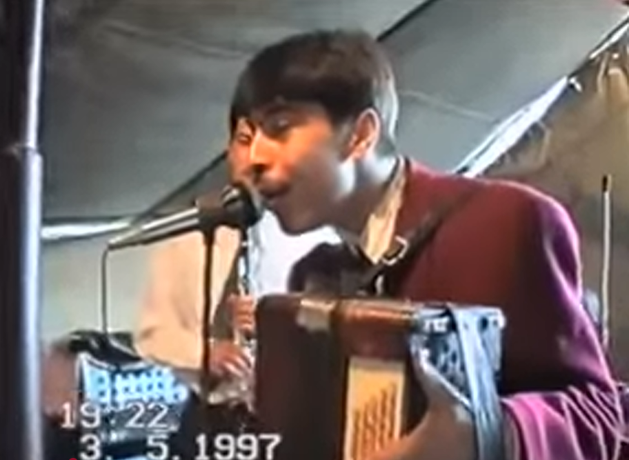 Imagini rarisime cu Florin Salam în 1997, la doar 17 ani. Cum suna vocea lui atunci