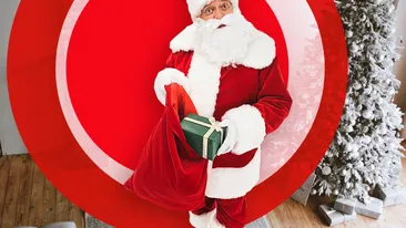Moș Crăciun a trecut pe la vedetele din România. Le-am “deschis” cadourile!