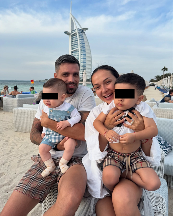 Vlăduța Lupău, alături de familia sa/ Sursa foto: Instagram