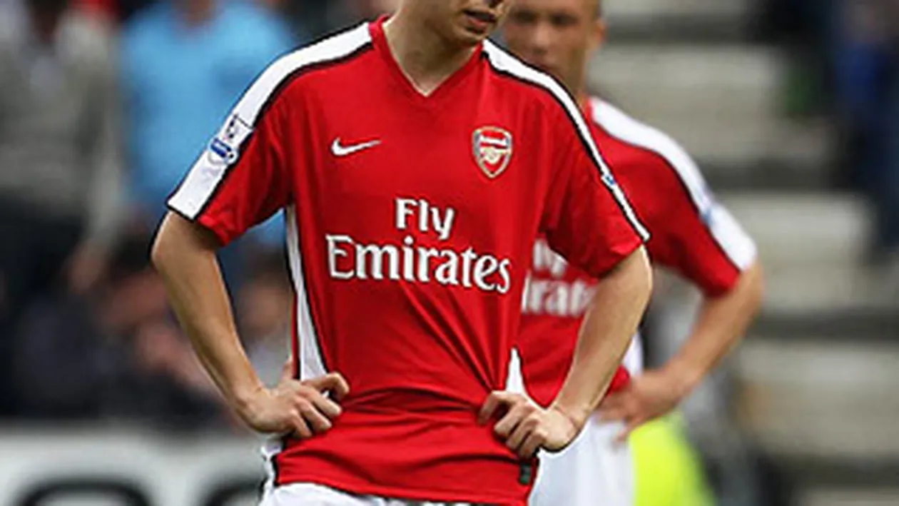 Arsenal se destrama! Samir Nasri a semnat cu Manchester City!