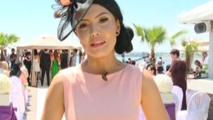 Andreea Mantea s-a indragostit in Mamaia! Vezi cu cine s-a sarutat pasional!