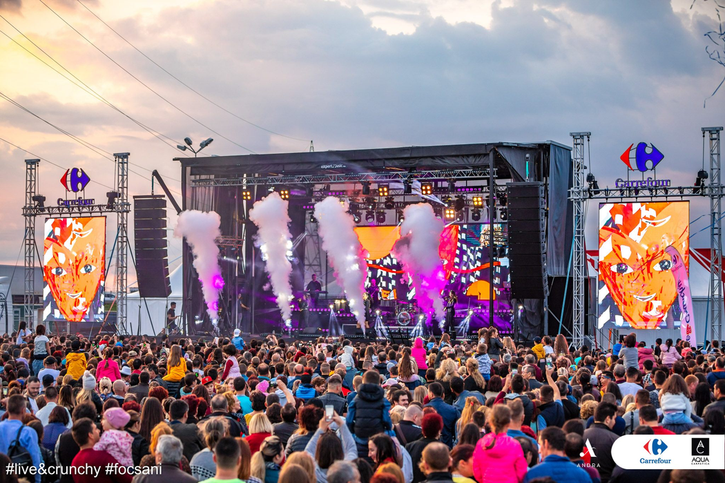 Andra Măruță, scene uluitoare în timpul concertului din Focșani! Ce i-au făcut cei din primul rând