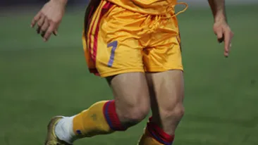 Bulgaroaica lui Petre a vrut sa-si ia un peste mai mare decat ea! Fosta Miss Playboy a pus ochii pe un monstru! Te vei speria cand il vei vedea