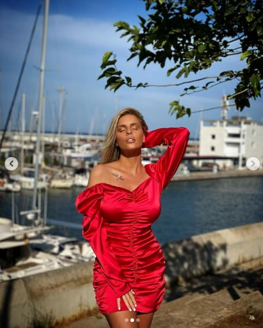 Florentina Raiciu, declarată cea mai senzuală apariție din Playboy unde a pozat de 5 ori! Din ce câștigă bani presupusa amantă a lui Laurențiu Reghecampf | Galerie FOTO HOT