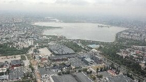 Un baiat de 15 ani s-a inecat in Lacul Morii din Capitala