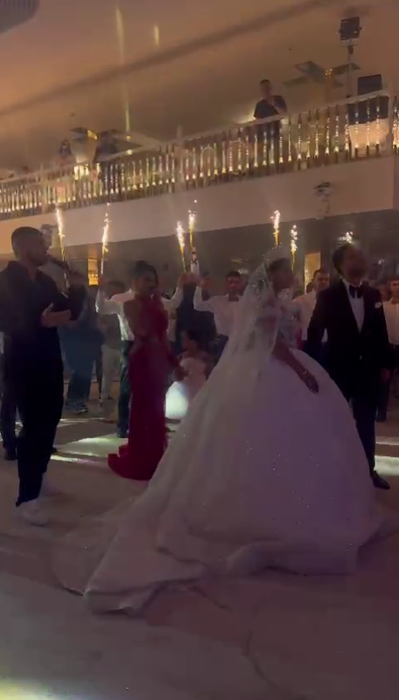 Karmen, surpriză de suflet pentru sora sa!