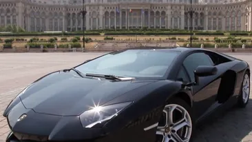VIDEO Si-a facut un super-cadou de ziua lui! Vezi ce afacerist si-a luat un Lamborghini de peste 360.000 de euro!