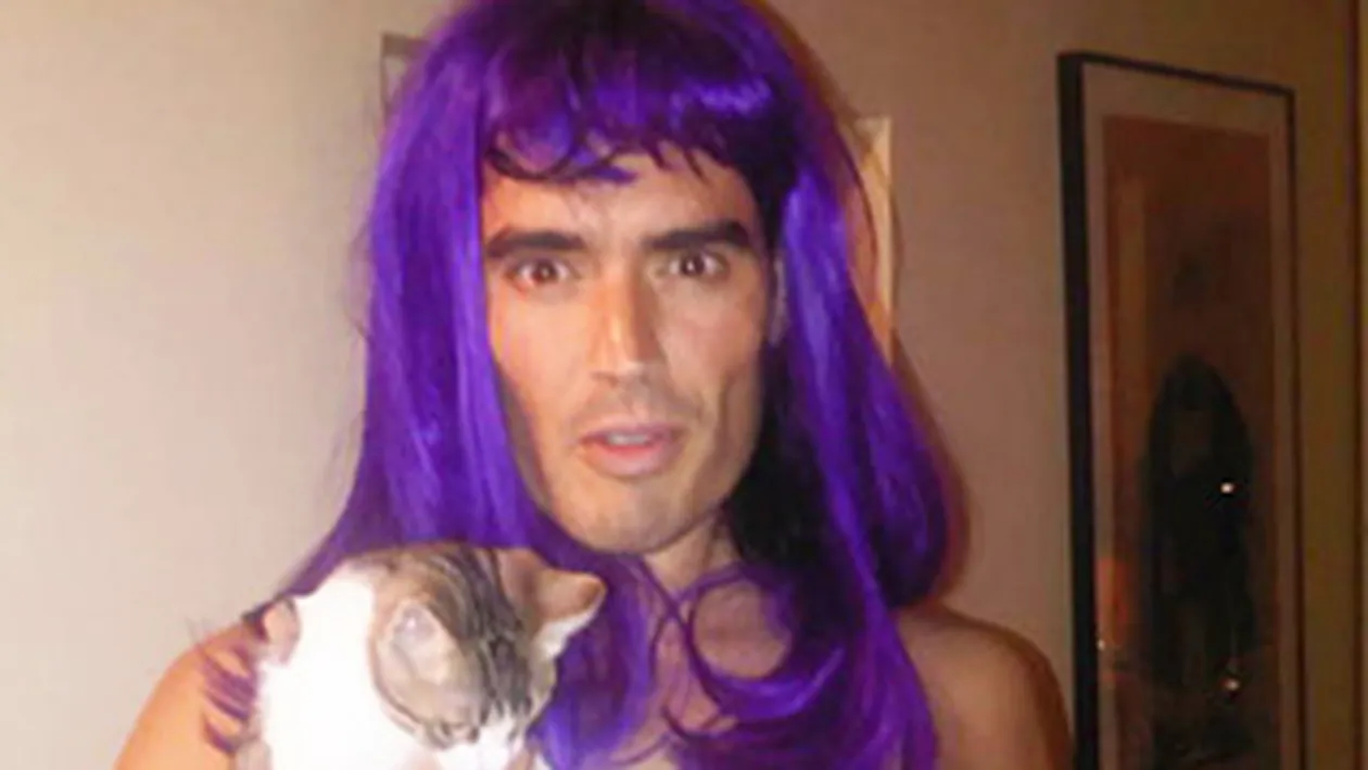 Ce peruci si-au tras!