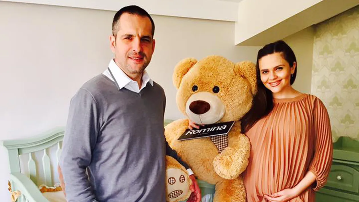 MĂDĂLIN IONESCU a pozat-o pe soţia lui gravidă nemachiată! Ce declaraţie de dragoste i-a făcut