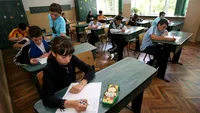 O elevă care iniţial a primit nota 3,65, a obţinut 10, după ce a făcut contestaţie la EVALUAREA NAŢIONALĂ!