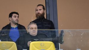 Unde au fost Gigi Becali și Alexandru Tudor în Joia Mare. “Mergi o oră pe potecă!” Ce a contruit în mare secret milionarul