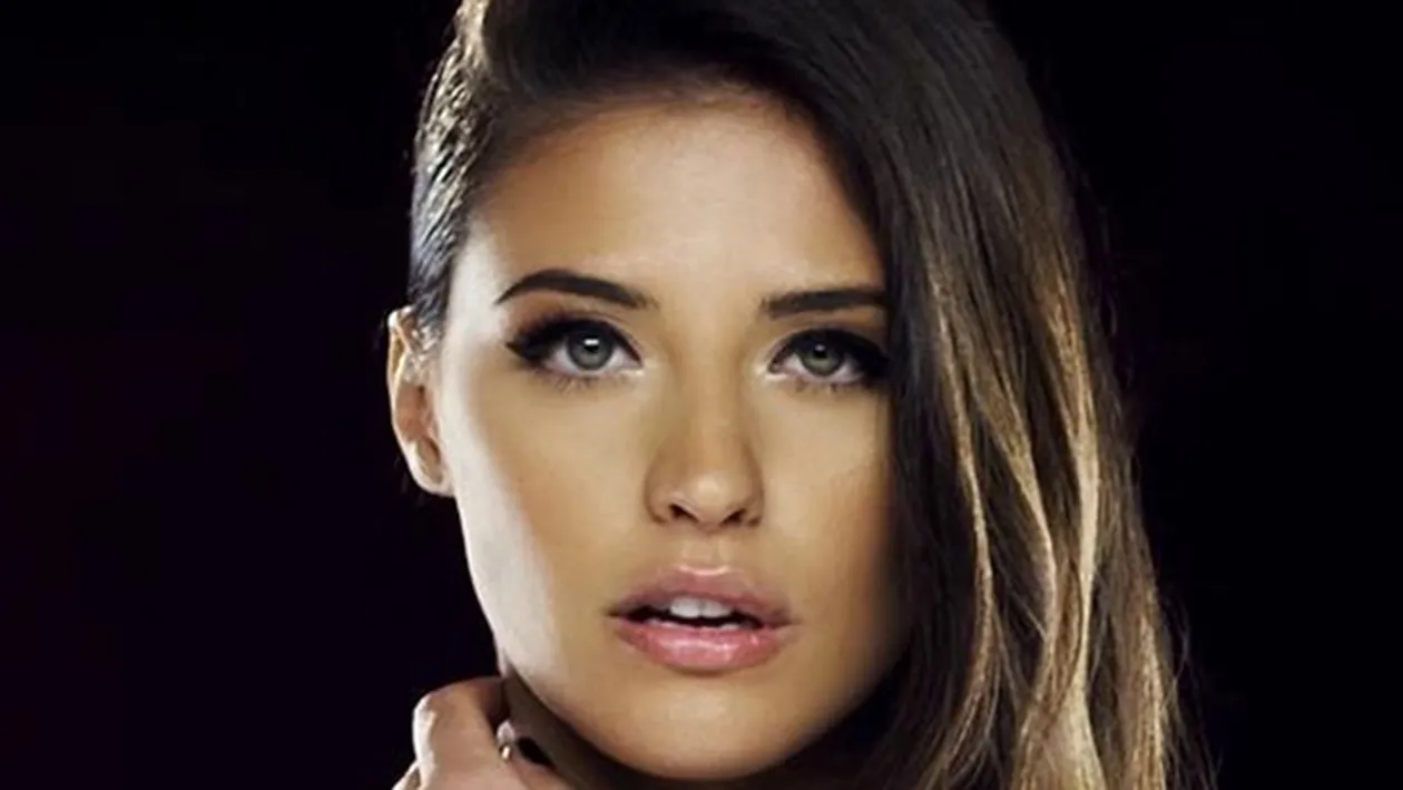 Antonia, pentru prima ora cu ochii in lacrimi pe internet! Cantareata nu s-a mai putut stapani si a izbucnit in plans!