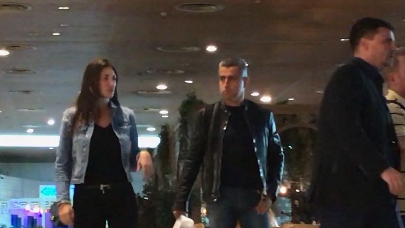 VIDEO EXCLUSIV. ”Mâna dreaptă” a premierului a făcut anticameră la… shopping!