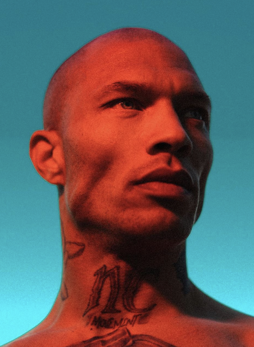Cum arată și cu ce se ocupă acum, în 2024, cel mai sexy prizonier din lume. Jeremy Meeks are 40 de ani și 3 copii