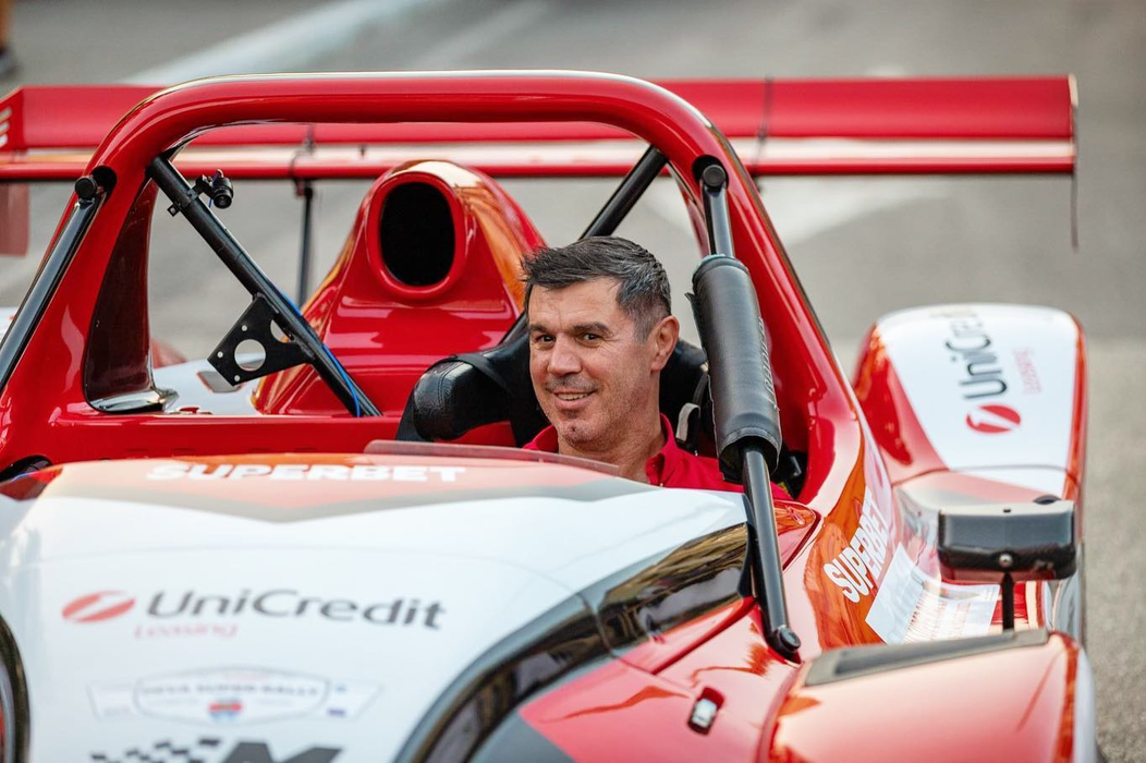 Mihai Leu: "Filmele îmi plac foarte mult. Mai ales în perioada în care boxam, mă odihneam foarte mult, de obicei, dar vedeam și multe filme. Și trei-patru filme pe zi!" (Foto: Instagram)